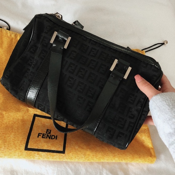 Fendi Handbags - Black Fendi Tote